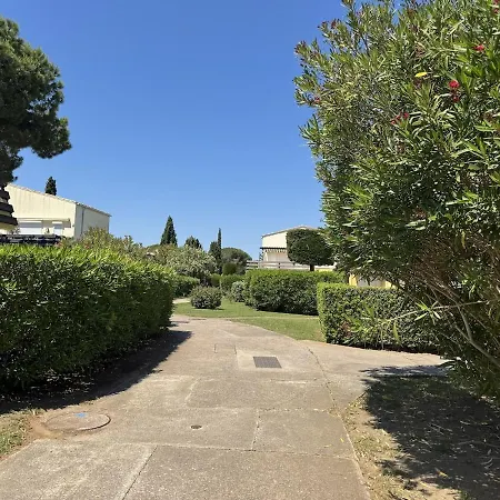 Climatise Avec Piscine, Tennis Et Parking Gratuit Apartament Agde