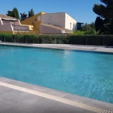 Apartament Climatise Avec Piscine, Tennis Et Parking Gratuit Agde